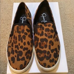 Jessica Simpson Size 7.5 leopard shoes